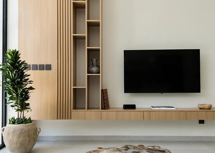 Romantic Private Pool In Вилла Семиньяк